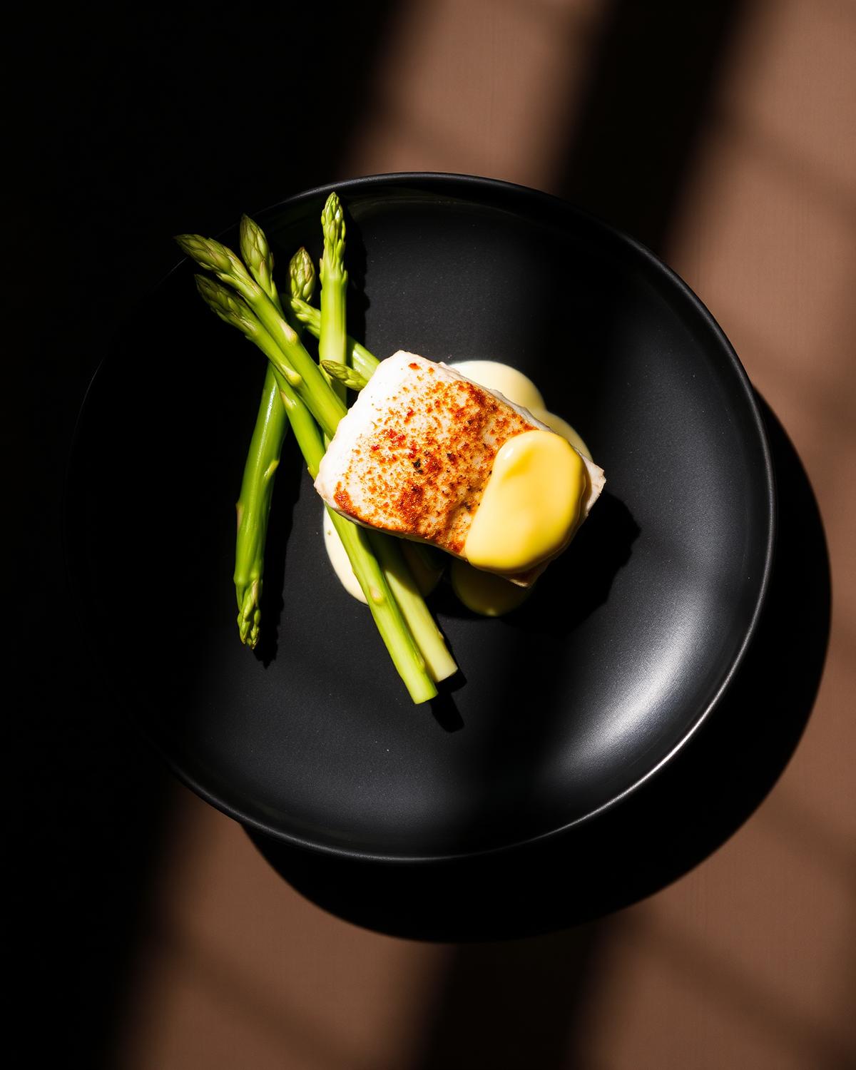 Tarbot met beurre blanc en asperges